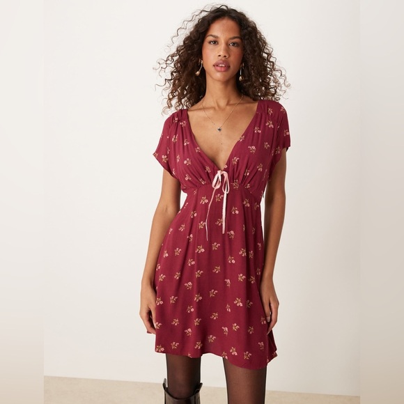 Free People Tie-Detail Mini Tea Dress in Raspberry - Size S - Picture 4 of 7